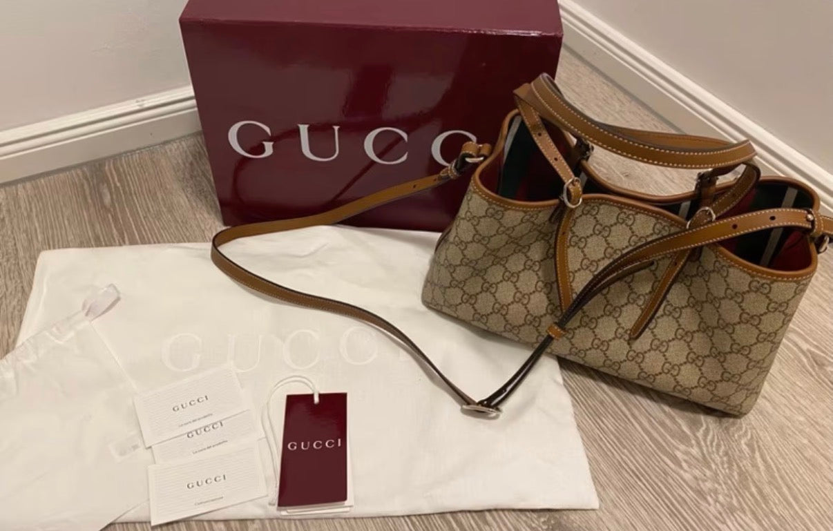 Gucci Emblem Shopper (Gebraucht)